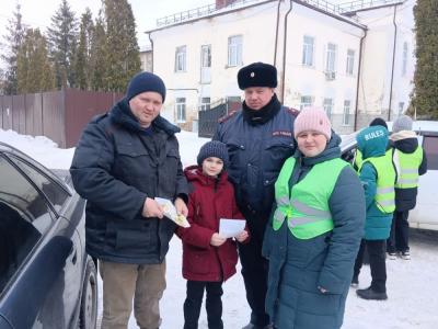 Водителей поздравили с праздником